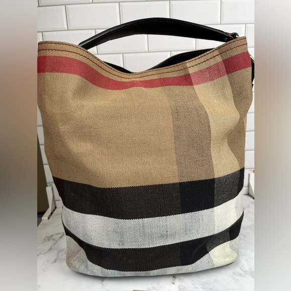 Burberry Sequin Hearts Canvas Bucket Bag Limited Edition Hearts Multi Color - Picture 8 of 14